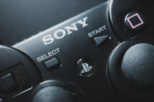Sony controller (c) Kelsi Buck via Pixabay 