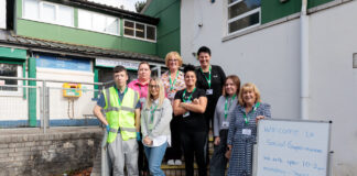 Staff and volunteers from Centre 63 (c) MRWA and David Jones Photography.