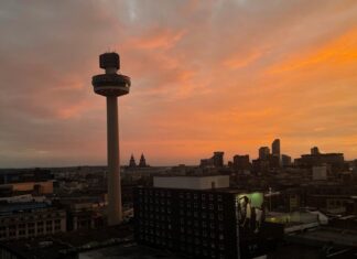 Radio City tower (c) Hannah Towler