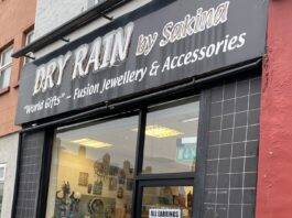 Outside Dry Rain's shop located in L7 (c) Melanie Dook