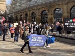 Protesters outside Lime Street Station. Photo (c) Rebecca Thompson