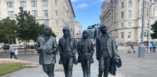 Beatles statue Liverpool