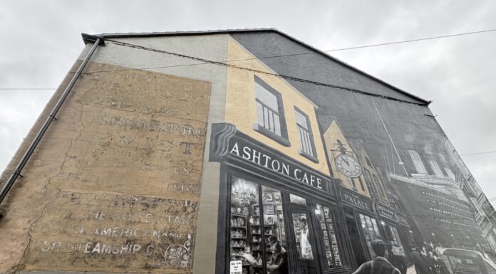 Ghost sign and Titanic mural. Photo (c) Chloe McLoughlin.