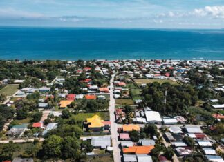 Jamaica scenery (image credit: Davey Gravy/Unsplash)