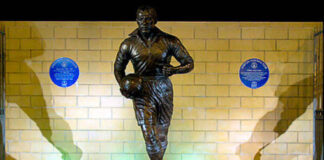 Dixie Dean statue outside Goodison Park