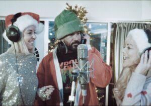 'Crackers for Christmas' photoshoot (c) Andy Christian, In Demand Global