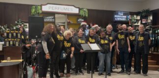 choir with no name (credits - Elizabeth Patten)
