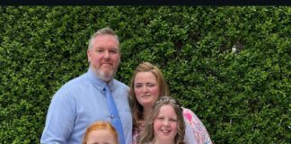Mike Andrews and his family