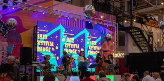 Five piece all-female jazz band
