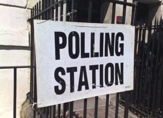Image of a Polling Place sign.